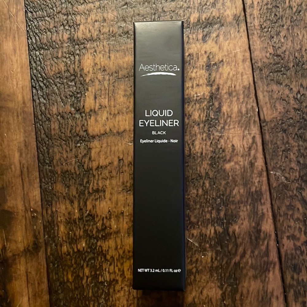 Aesthetica Liquid Eyeliner Black